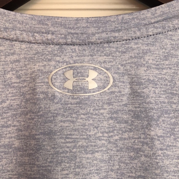 Women’s Under Armour V-Neck T-Shirt Size XS - Picture 8 of 8